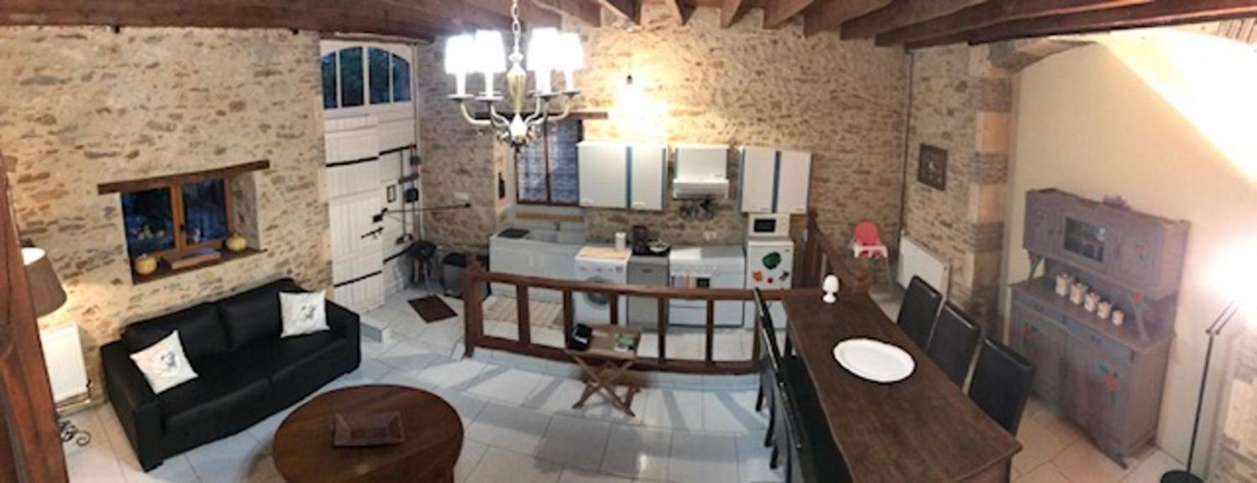 Holiday Home La Brijopa Bazoges-en-Pareds Esterno foto